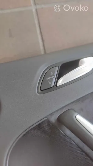 Audi TT TTS Mk2 Istuimien ja ovien verhoilusarja 