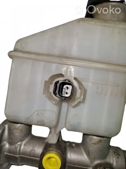 Hyundai i30 Master brake cylinder 