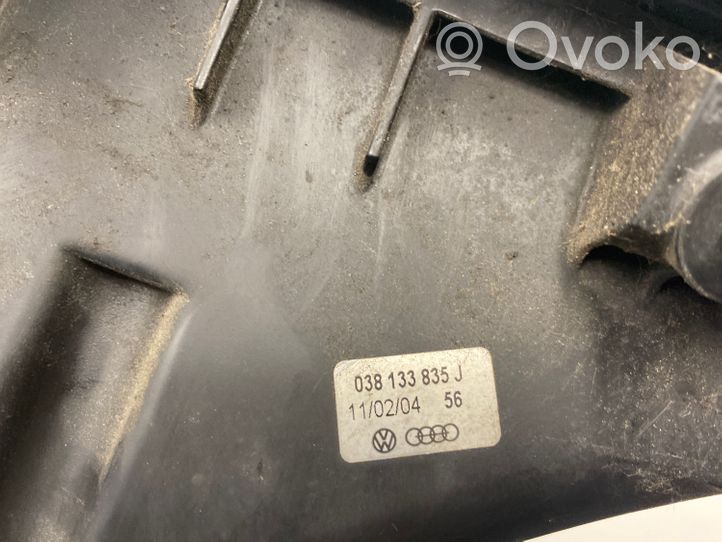 Audi A4 S4 B6 8E 8H Boîtier de filtre à air 038133835J