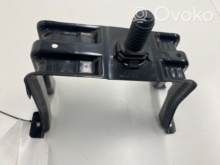 Audi A5 8T 8F Support roue de secours 8K0802715A