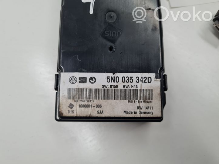 Volkswagen Golf VI Gniazdo / Złącze USB 5N0035342D