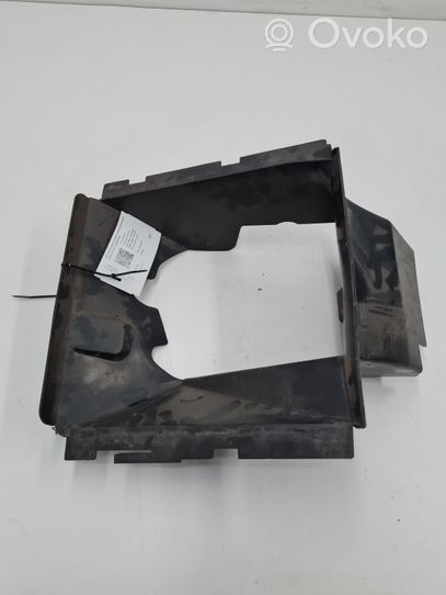 Volkswagen Touareg I Prowadnica powietrza intercoolera 7L6117335A