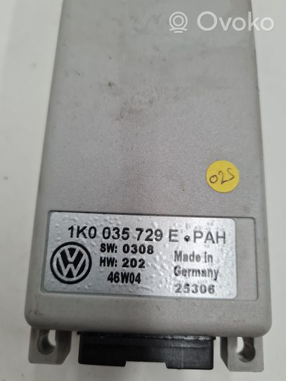 Volkswagen Touran I Puhelimen käyttöyksikkö/-moduuli 1K0035729E