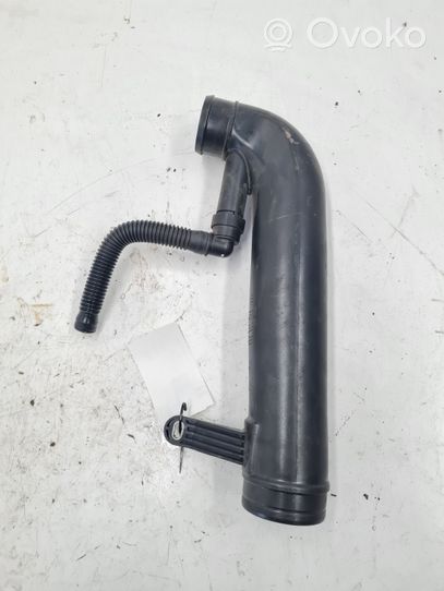 Volkswagen Jetta VI Turbo air intake inlet pipe/hose 5C0129654