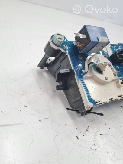 Audi 80 90 B2 Tachimetro (quadro strumenti) 81117434