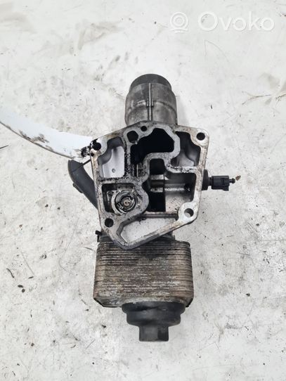 Audi A4 S4 B6 8E 8H Radiateur d'huile moteur 038115389C