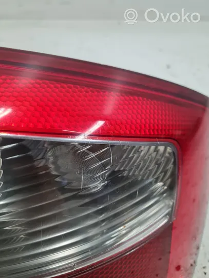 Audi A4 S4 B6 8E 8H Galinis žibintas kėbule 8E5945218