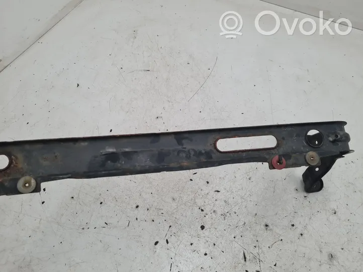 Ford C-MAX I Pannello di fondo di supporto del radiatore 3M5H8A297