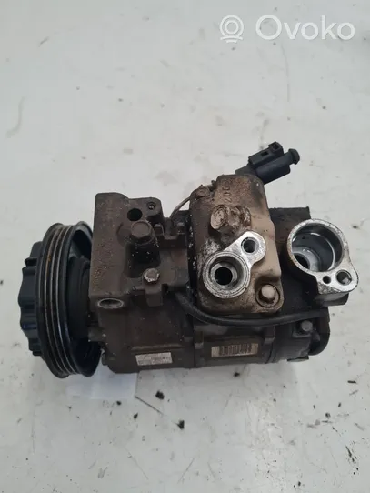 Audi A4 S4 B6 8E 8H Ilmastointilaitteen kompressorin pumppu (A/C) 8E0260805R