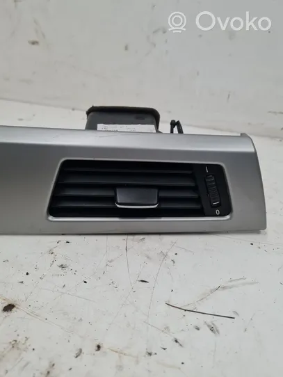 BMW 3 E90 E91 Dash center air vent grill 7132845