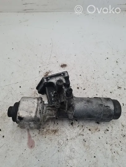 Audi A4 S4 B5 8D Halterung Ölfilter / Ölkühler 038115389B