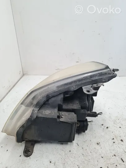 Renault Vel Satis Lampa przednia 