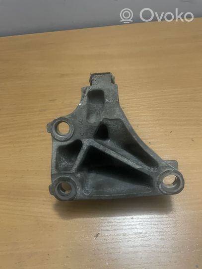 Renault Trafic III (X82) Staffa del cuscinetto di supporto dell’albero di trasmissione 397743031R