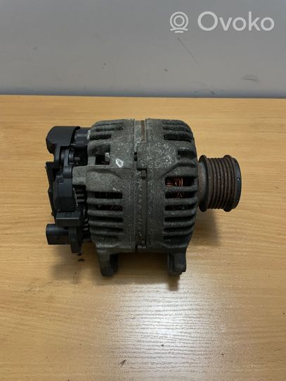 Volkswagen Crafter Generatore/alternatore 06F903023D