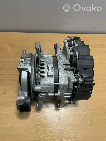 Hyundai Tucson TL Generator/alternator 363002U000