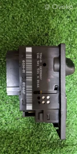 Volkswagen Golf III Interruptor de luz 1H6941531N