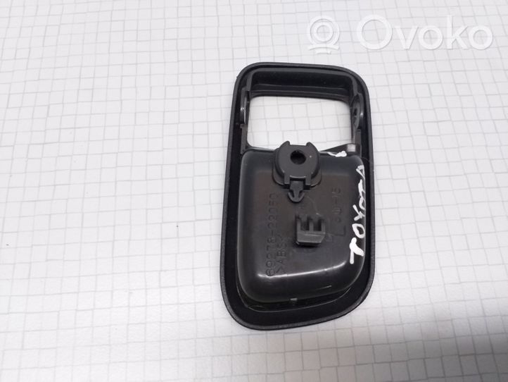 Toyota Previa (XR30, XR40) II Ручка для закрытия / отделка 6927822050