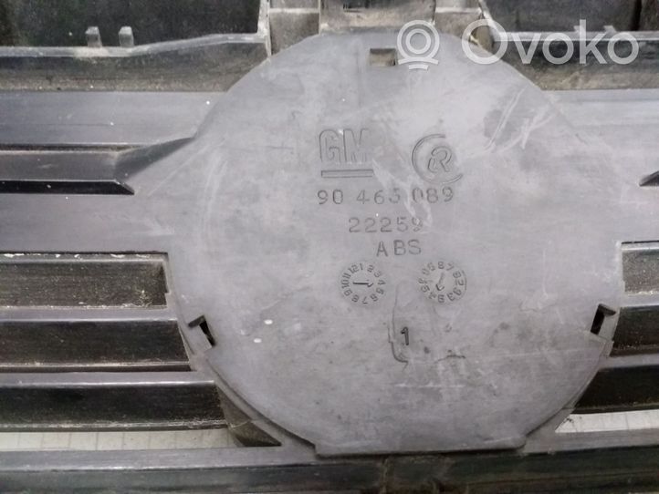 Opel Vectra A Maskownica / Grill / Atrapa górna chłodnicy 90463089