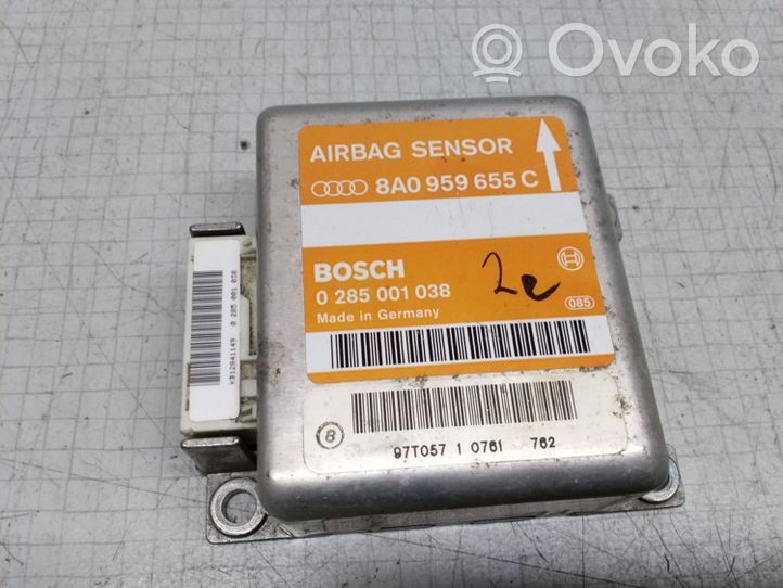 Audi A4 S4 B5 8D Oro pagalvių valdymo blokas 8A0959655C