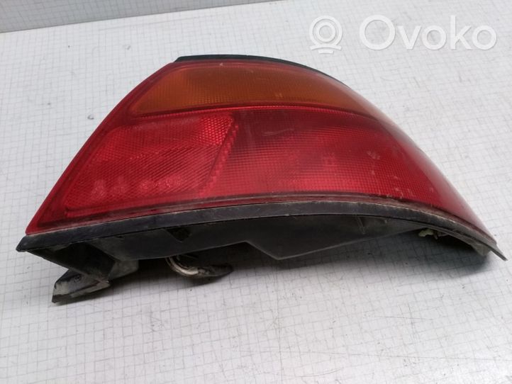 Mazda 323 F Lampa tylna 0431439