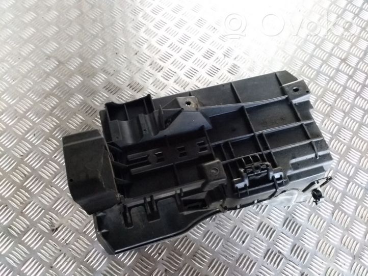 Opel Vectra C Battery box tray 24413805