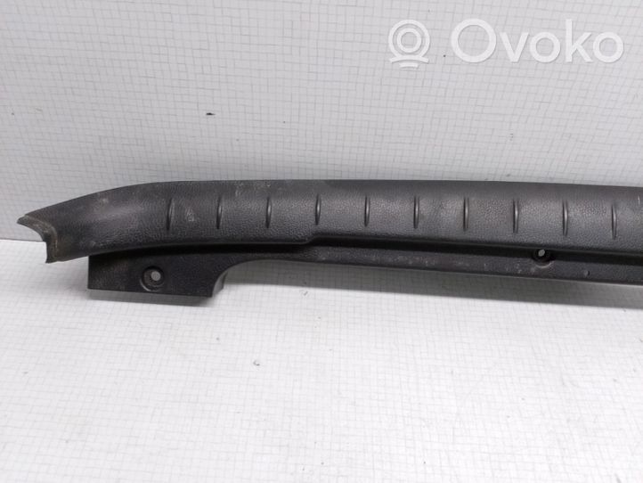 Volvo V70 Other sill/pillar trim element VOLVO1882