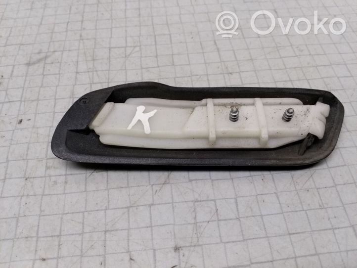 Audi A6 S6 C4 4A Tappo/coperchio ugello a spruzzo lavafari 