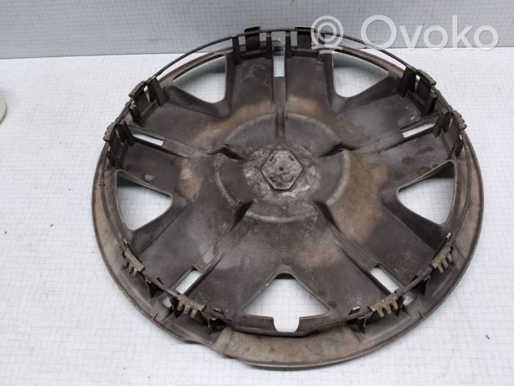 Renault Megane II R16 wheel hub/cap/trim 8200114723