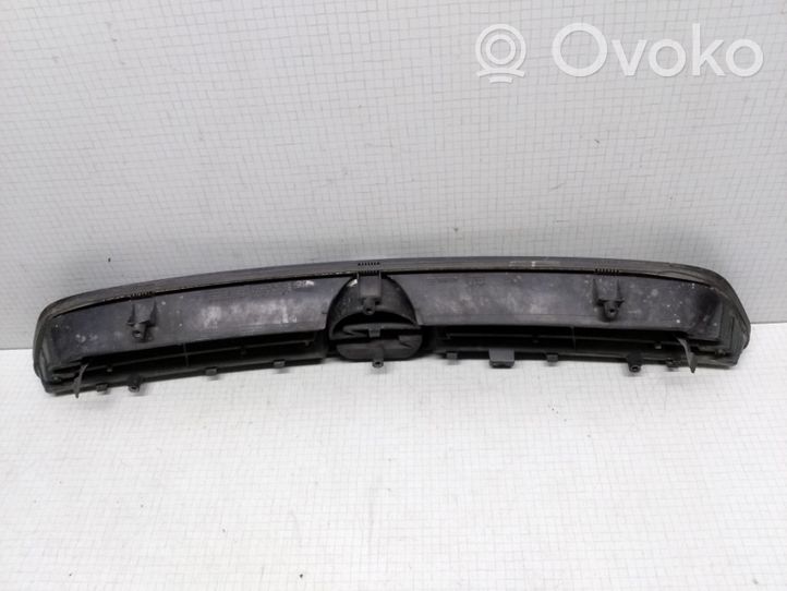 Opel Astra G Griglia superiore del radiatore paraurti anteriore 90588120