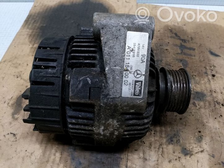 Mercedes-Benz E W210 Generatore/alternatore A0111540002