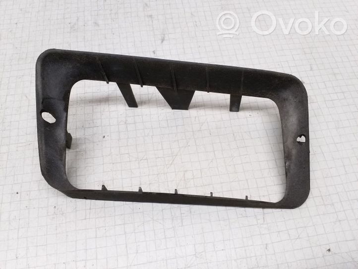 Audi 100 200 5000 C3 Grille antibrouillard avant 443807489