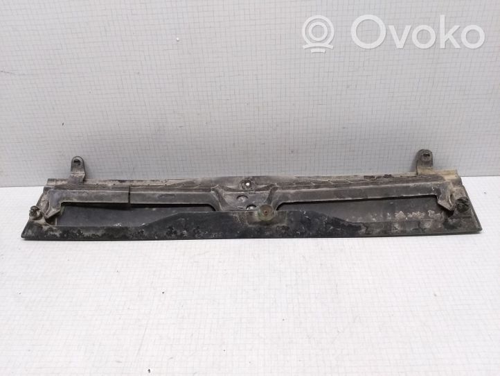 Seat Toledo I (1L) Maskownica / Grill / Atrapa górna chłodnicy 1L0853653