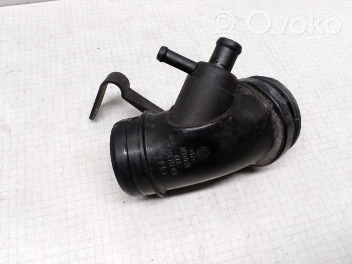 Audi A6 S6 C4 4A Air intake hose/pipe 058133356D