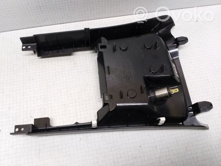 Hyundai Sonata Other center console (tunnel) element 846513K000