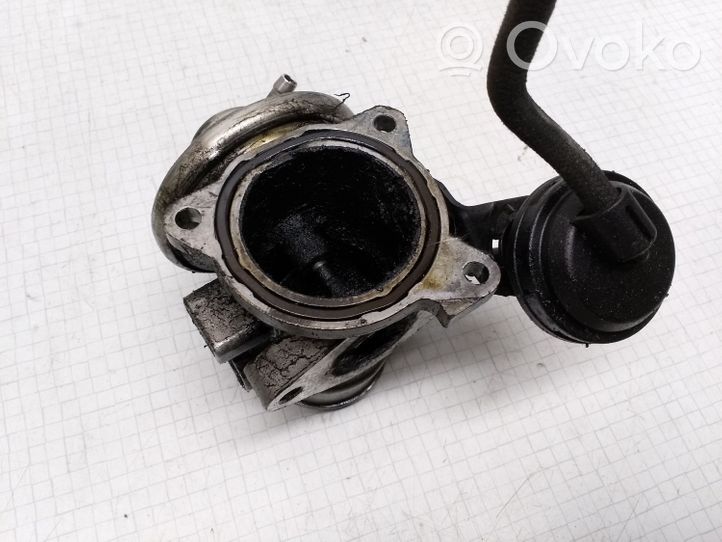 Volkswagen Bora Zawór EGR 038131501E