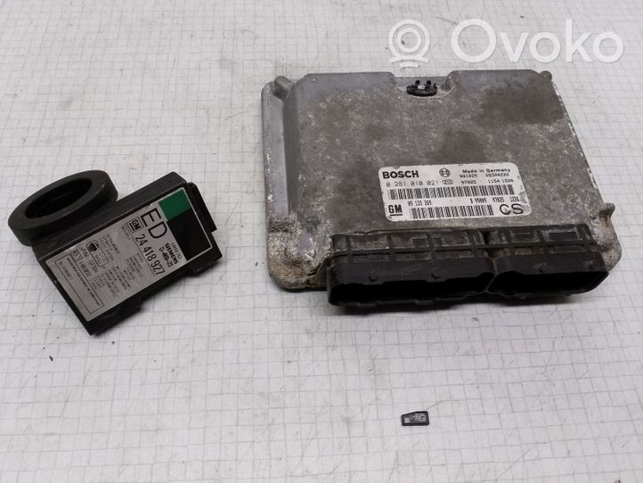 Opel Zafira A Engine ECU kit and lock set 0281010021