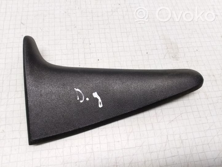 Volkswagen PASSAT B3 Altro elemento di rivestimento della portiera posteriore 333839974