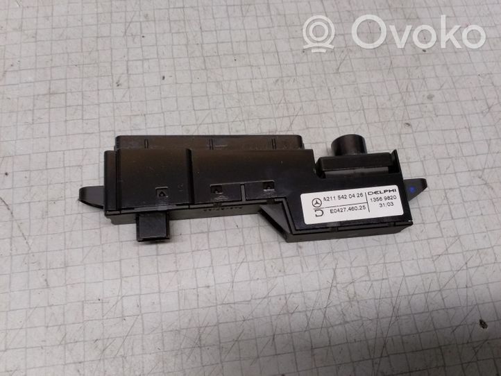 Mercedes-Benz E W211 Interruttore/pulsante cambio A2115420426