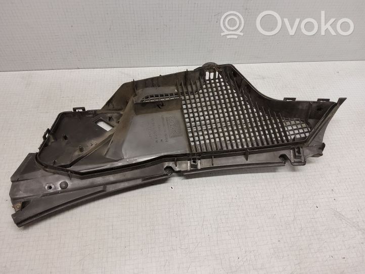 Mercedes-Benz E W210 Rivestimento del tergicristallo A2108301513