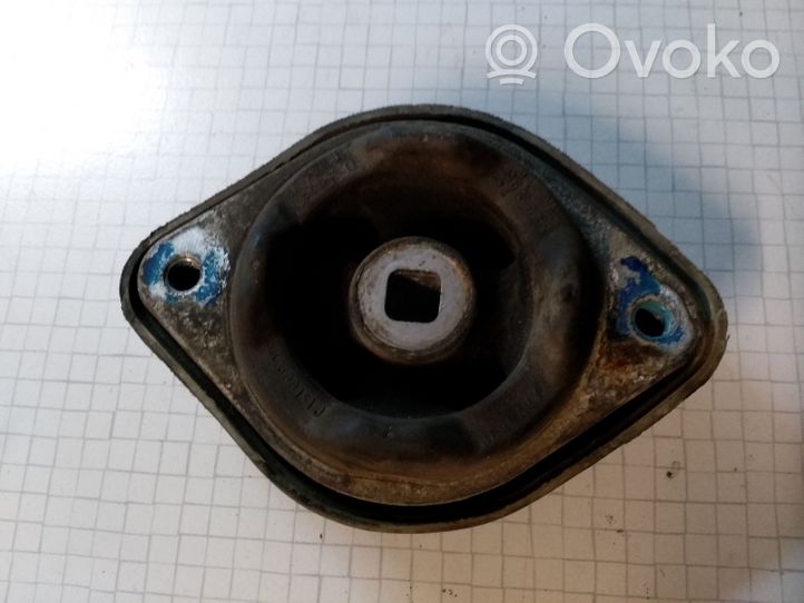 Audi A4 S4 B5 8D Gearbox mount 8J0399151J