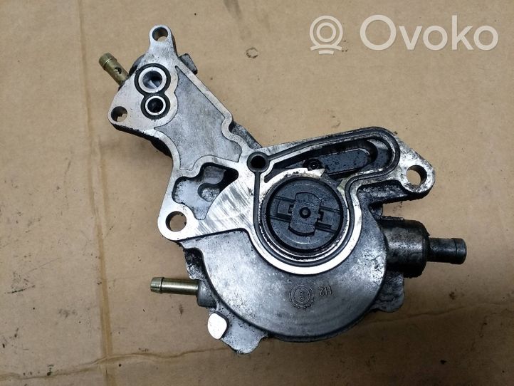 Audi A4 S4 B6 8E 8H Pompe à vide 038145209A