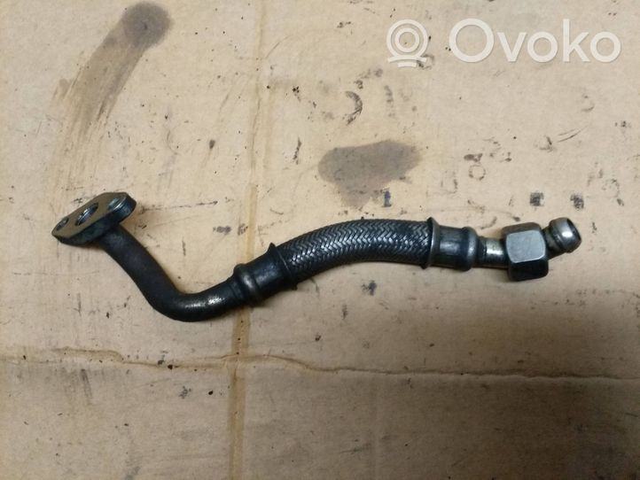 Audi A4 S4 B6 8E 8H Tubo flessibile mandata olio del turbocompressore turbo 028145716A