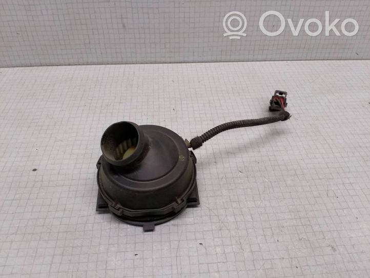 Volvo S60 Module d'unité de commande de ventilateur 8666595