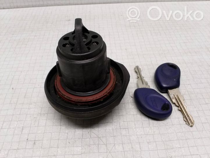 Fiat Punto (188) Fuel tank cap 10925747