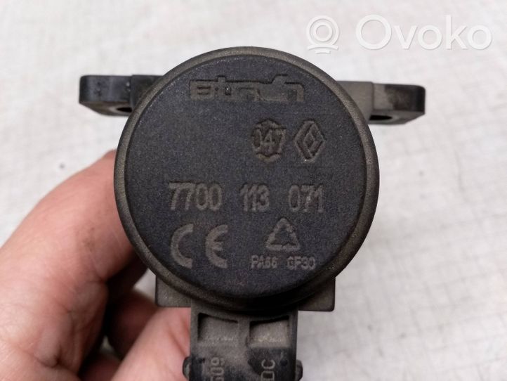 Opel Movano A Turbo solenoid valve 7700113071