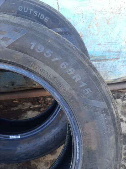 Volvo V70 R15 summer tire 19565R15