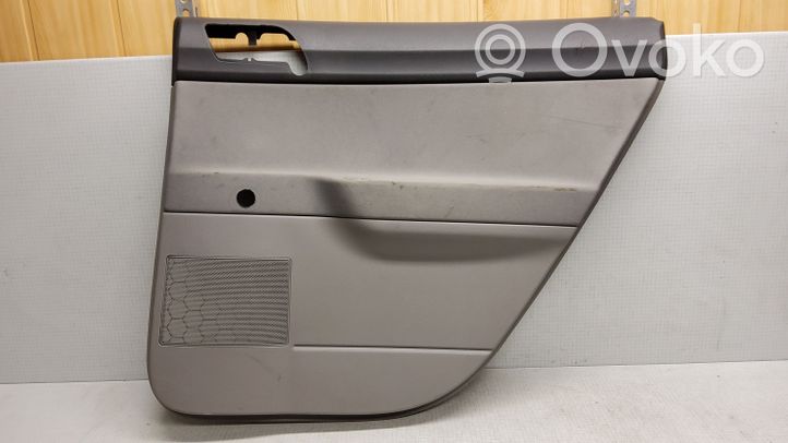 Volkswagen Polo Takaoven verhoilu 6Q6867212