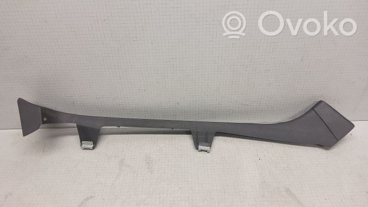 Volkswagen PASSAT B6 Altro elemento di rivestimento sottoporta/montante 3C9867766