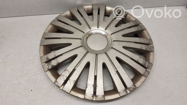 Fiat Bravo R15 wheel hub/cap/trim 