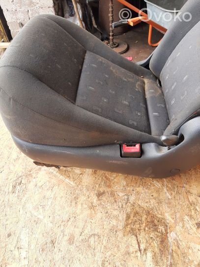 Volkswagen Sharan Second row seats 7M3883019